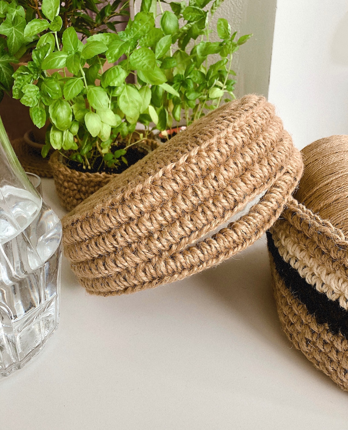 Crochet Jute Round Basket, Jute Tray, Storage Basket, Jute Bowl, Basket With Handles, Fruit