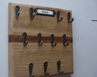 solid oak key rack 11 antique brass hooks