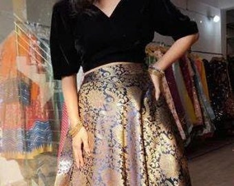 Schwarzer Brokat Lehenga Choli Für Frauen Designer Lehenga Bluse Hochzeit Lehenga Ethnischen indischen Kleid Crop Top Lehenga ReadytoWear Lehenga