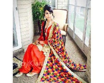 Kurta Patiala in seta pesante con Phulkari Dupatta per donna, completo indiano Salwar per matrimonio, abito Kurta Patiala, abito punjabi Salwar Kameez