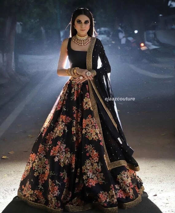 black lehenga choli