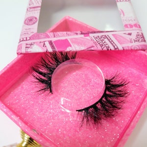 Bankroll | Mink Lashes | Eyelashes | Money Moves Collection | Wispy | Dramatic | Eyelashes | Cruelty Free Beauty | Trending | Lash Extension