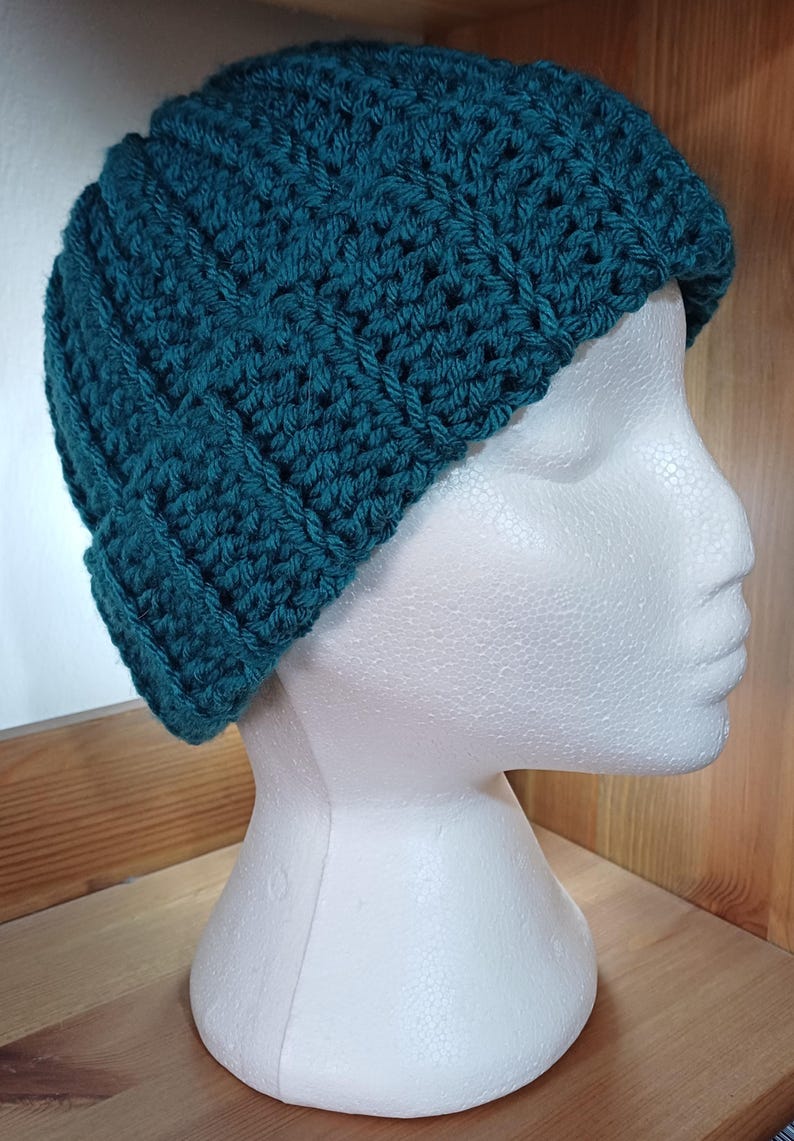 Womens Chunky Ribbed Hat Crochet Pattern: (PDF Pattern) - Etsy