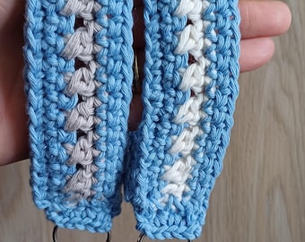Wristlet, Keychain, Easy Crochet Pattern