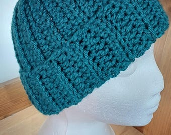 Womens Chunky Ribbed Hat Crochet Pattern: (PDF Pattern)