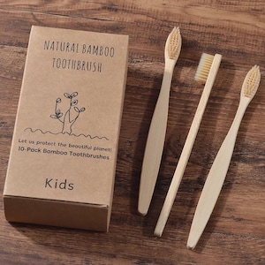 Personalizowany zestaw szczoteczek do zębów z naturalnego bambusa dla osób w każdym wieku