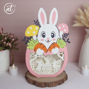 Lapin de Pâques tenant des carottes - oeufs de Pâques fichiers SVG 3D - décoration de Pâques bricolage