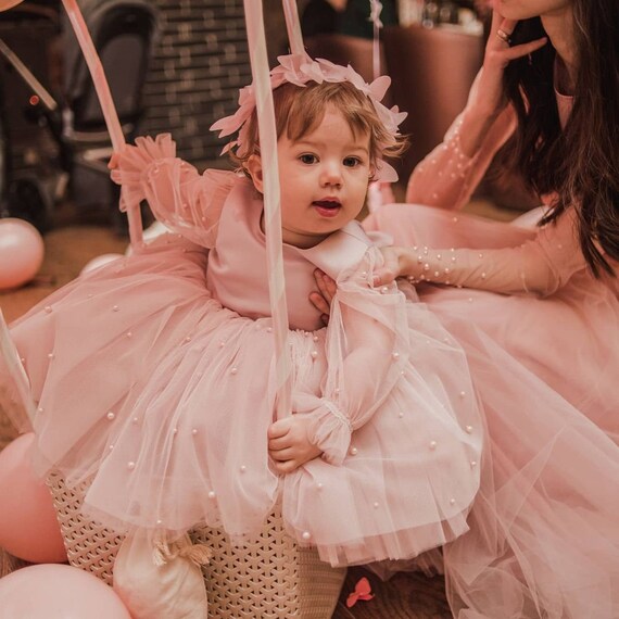 Robe bébé fille pour une occasion spéciale, Robe premier anniversaire, Robe  de soirée bébé fille, Robe 1er anniversaire, Robe d'anniversaire pour fille  Robe rose poudré -  France