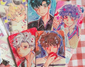 Fotocard con scarabocchi a pastello di Amore e Spazio Profondo