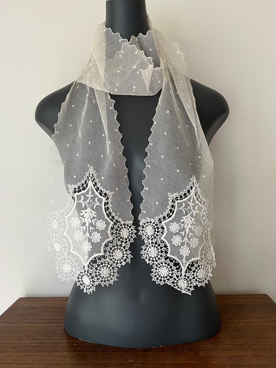 Vintage Net Lace Embroidered Scarf, Lace Scarf - image 2