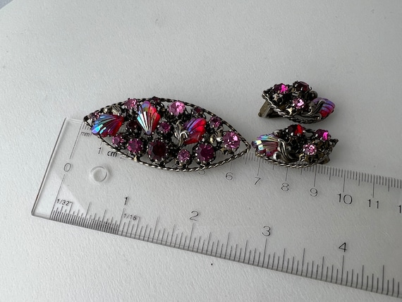Vintage Austrian Shades of Pink and Red Crystal G… - image 7
