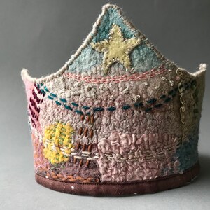 Felted crown earwarmer for girls image 3