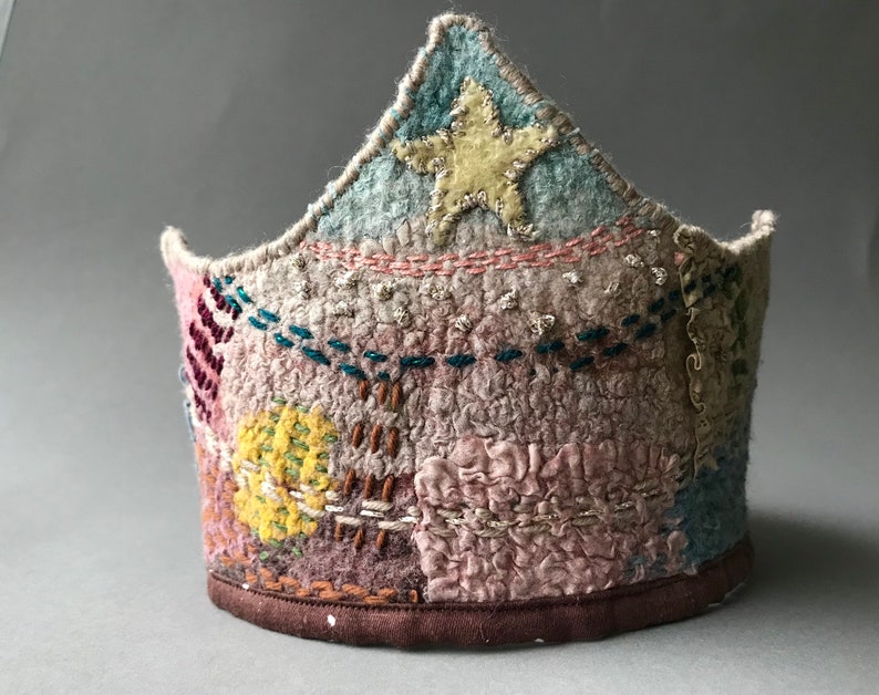 Felted crown earwarmer for girls image 3