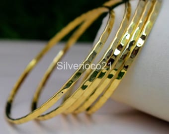 Set of 5 bangles, Solid Brass Bangles Set For Woman, Hammered bangles Stacking Bangles 5 Day Bangles, Birthday Gift Brass Jewelry