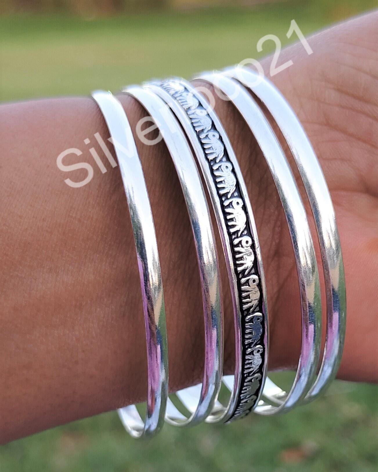 ブレスレット Silver Half Round Bangle For Men & Women Sterling Silver Half Round Handmade Amazing Design Bangle