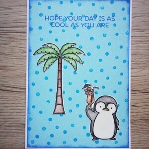 A6 Carta pinguino fatto a mano. Spero che la tua giornata sia bella come te. Acquerello. Palma. Punti. Bevanda fresca. Blu su blu. Busta inclusa.