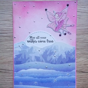 Carta delle fate. Che tutti i vostri desideri si avverino. Fata. Sfondo scintillante rosa. Dolce fata. Fata volante. Busta inclusa