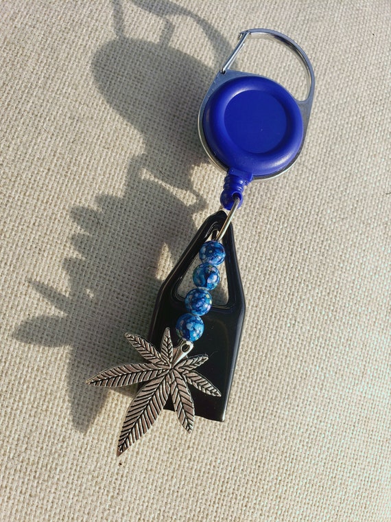 Custom lighter leash bundle