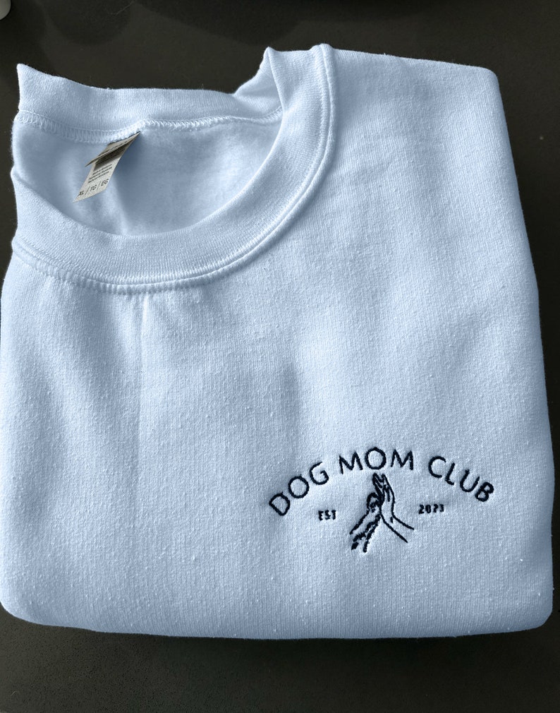 DOG MOM CLUB 2023 Embroidered Crewneck Sweatshirt image 4