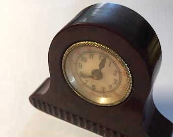 Art Deco Novelty bakelite clock Tape measure sewing aid, very rare!