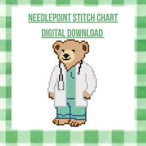 Może przedstawiać: Cyfrowy wzór do haftu typu needlepoint przedstawiający pikselowego brązowego niedźwiedzia przebranego za lekarza w białym fartuchu, turkusowym stroju medycznym i ze stetoskopem. Tekst NEEDLEPOINT STITCH CHART i DIGITAL DOWNLOAD jest nad niedźwiedziem.