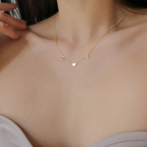 Collana con lettera, collana con lettera a cuore, collana iniziale personalizzata, regalo personalizzato in oro, regalo di Natale immagine 3