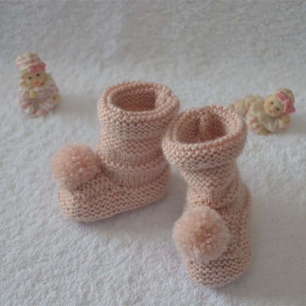 Chaussons roses clairs, en laine, fantaisies neufs pour petite fille 0/3 mois