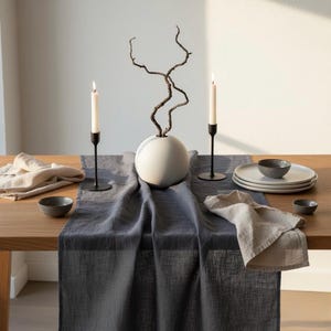Camino de mesa de lino / Camino de mesa / Decoración de mesa / Camino de mesa para bodas / Camino de mesa de lino lavado Dark Grey