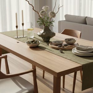 Camino de mesa de lino / Camino de mesa / Decoración de mesa / Camino de mesa para bodas / Camino de mesa de lino lavado Grass