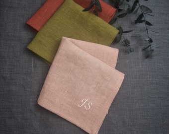 Besticktes Naturleinen-Taschentuch | Einstecktuch aus weichem Leinen | Perfektes Geschenk | Einstecktuch | Taschentuch | Personalisierte Taschentuch