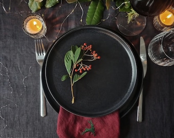 Embroidered Linen napkins | Embroidered Linen Christmas Napkins | Festive Holiday Table Decor | Rustic Christmas Dinner Napkins