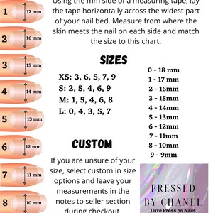 K&ouml;nnte beinhalten: Eine Anleitung zur Messung der Nagelgr&ouml;&szlig;en mit Millimeterangaben, die N&auml;gel mit Gr&ouml;&szlig;en von 9 mm bis 18 mm zeigt. Die Tabelle enth&auml;lt die Gr&ouml;&szlig;en XS, S, M und L. Das Bild enth&auml;lt auch den Text "PRESSED BY CHANEL Luxe Press on Nails."