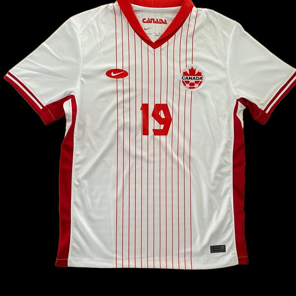 White Away Canada Soccer Jersey 2024 -  LARGE - DAVIES / 19