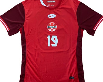 RED Canada Soccer Jersey 2024 -  LARGE - DAVIES / 19