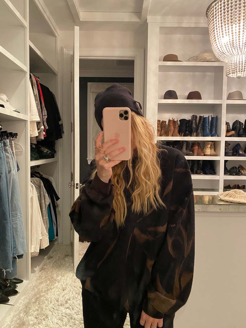 TIE DYE Crewneck in Reverse Women/'s Tie Dye Sweatshirt Women/'s Tie DyeCute Tie DyeHandmade Tie Dye