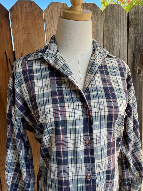 Vintage 1970s the Villager Plaid Button Down Blou… - image 3