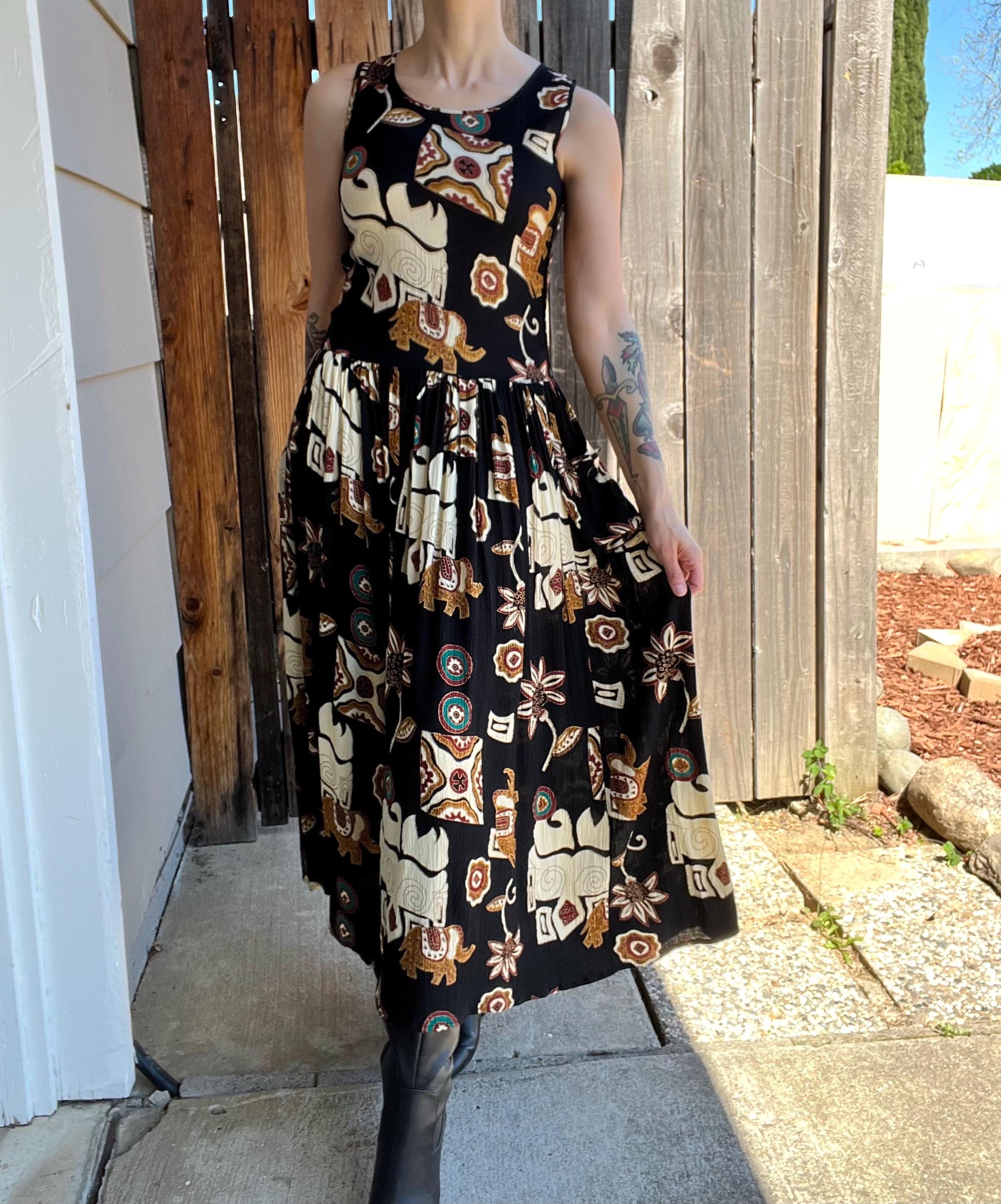 chinese dress ladies Blanco Tie Back Long Flowy Maxi Dress