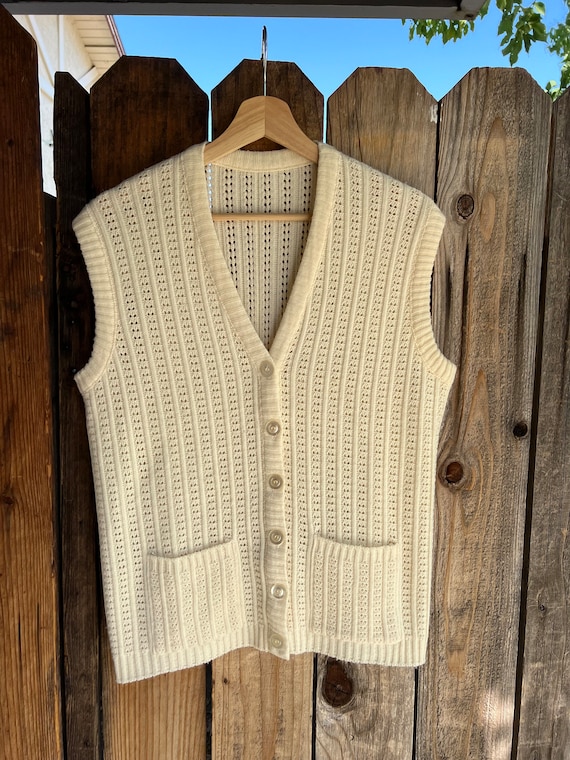 Vintage Hand Knit Cream Color Vest - image 7