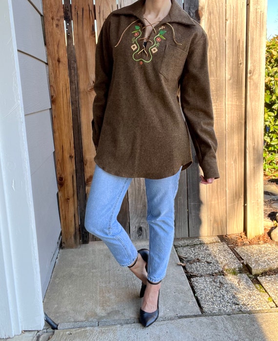 Vintage 1970s Brown Embroidered Shirt - image 3