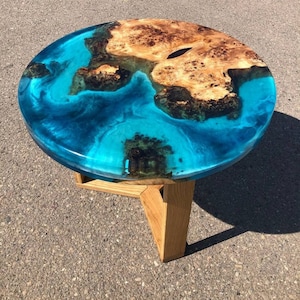 Epoxy Resin Coffee Table, Small Ocean Sofa Table, Custom Wood Round Table, Living Room Couch Table, Resin Wood Furniture, Pub Table Blue