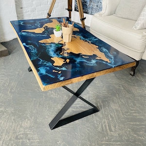 Benutzerdefinierter Couchtisch, Bauernhaus-Eichentisch, blauer Mitteltisch, Weltkarte-Harz-Kunst, hölzerner Couch-Tisch, einzigartiger Sofa-Tisch, Ozean-Epoxidharz-Tisch