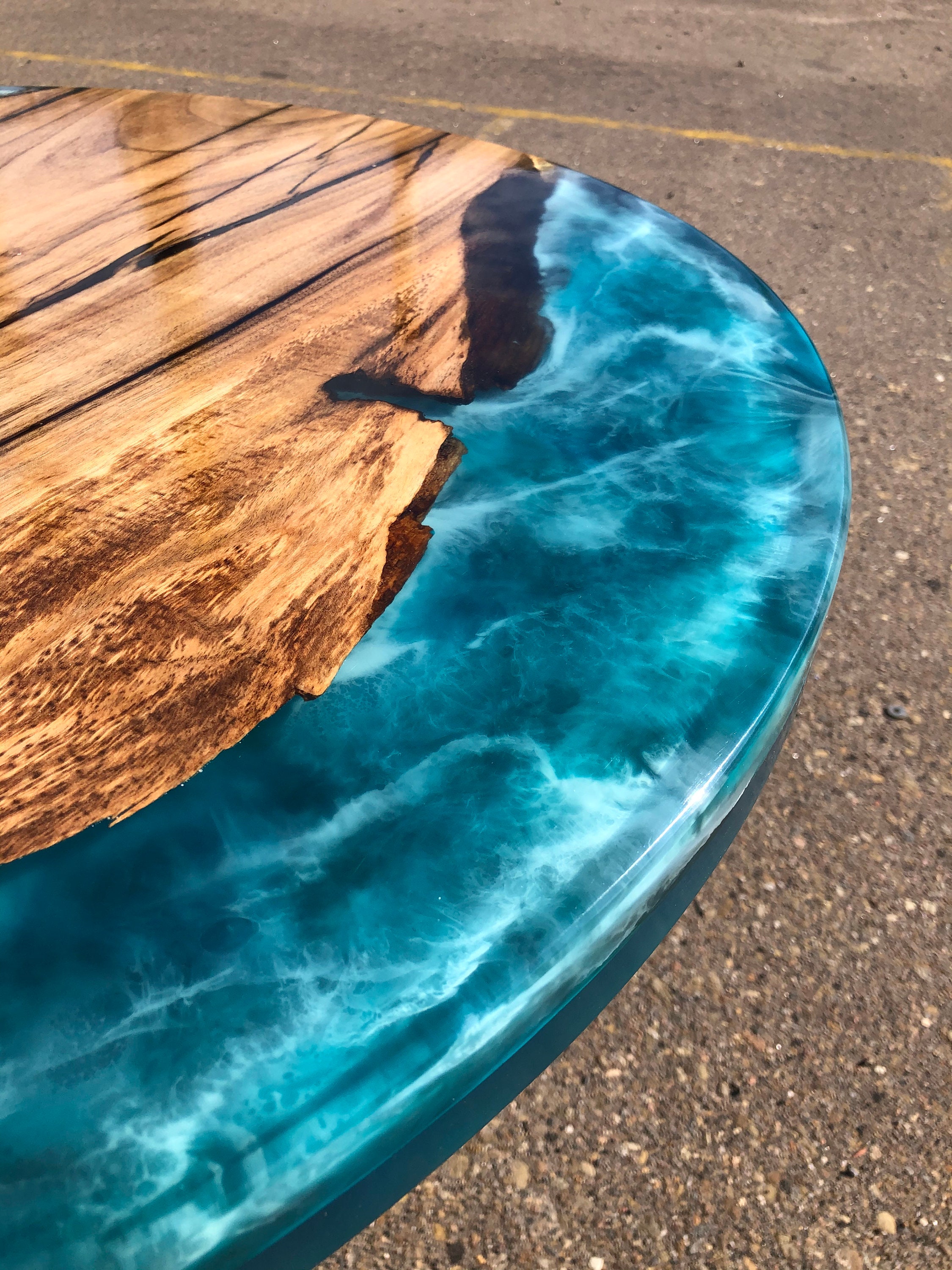 Making An Epoxy Resin Ocean Table That Glows In The Dark