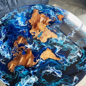 Weltkarte Epoxy Tisch, Epoxidharz Ozean Wellen Tisch, Epoxidharz Büro Couchtisch, Runder Wohnzimmer Mitteltisch, Akzent Epoxidharz Tisch