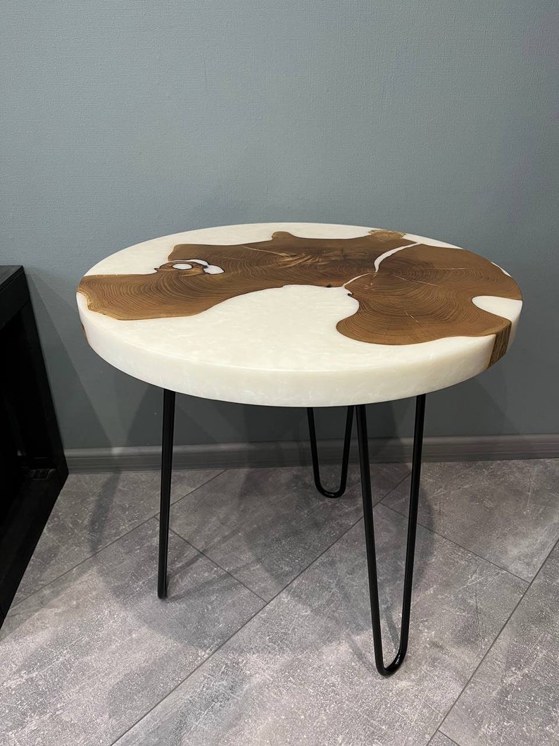 Round Live Edge Table Round Coffee Table Custom Epoxy Coffee Etsy