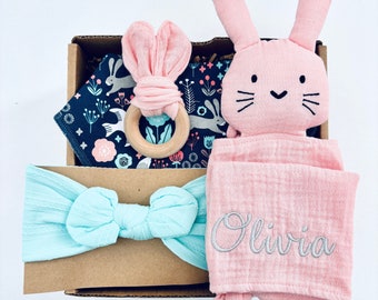 Petit cadeau personnalisé pour bébé Couverture en mousseline avec lapin Lovey Cadeau nouveau-né pour bébé fille Cadeau de bienvenue pour bébé fille Couverture brodée pour bébé