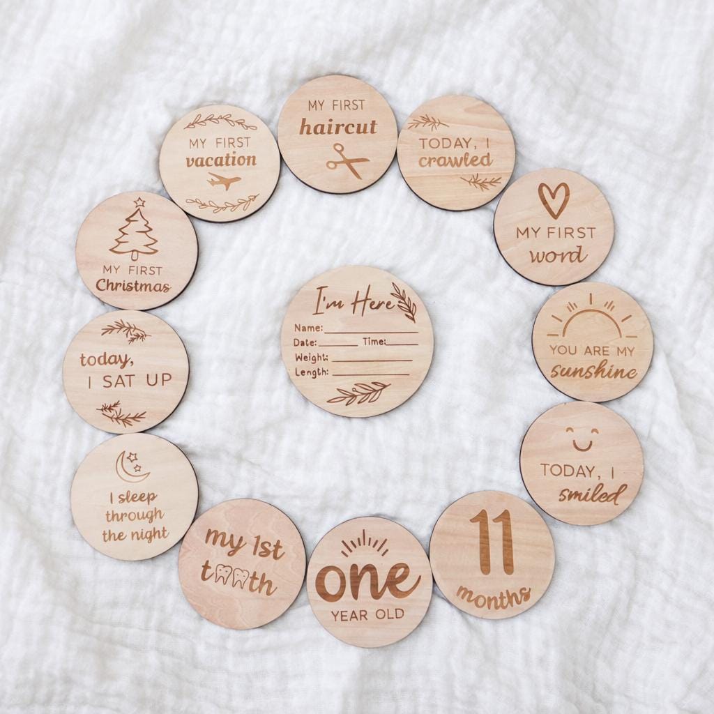 Wooden Baby Monthly Milestone Discs: Personalized Birth Announcement ...