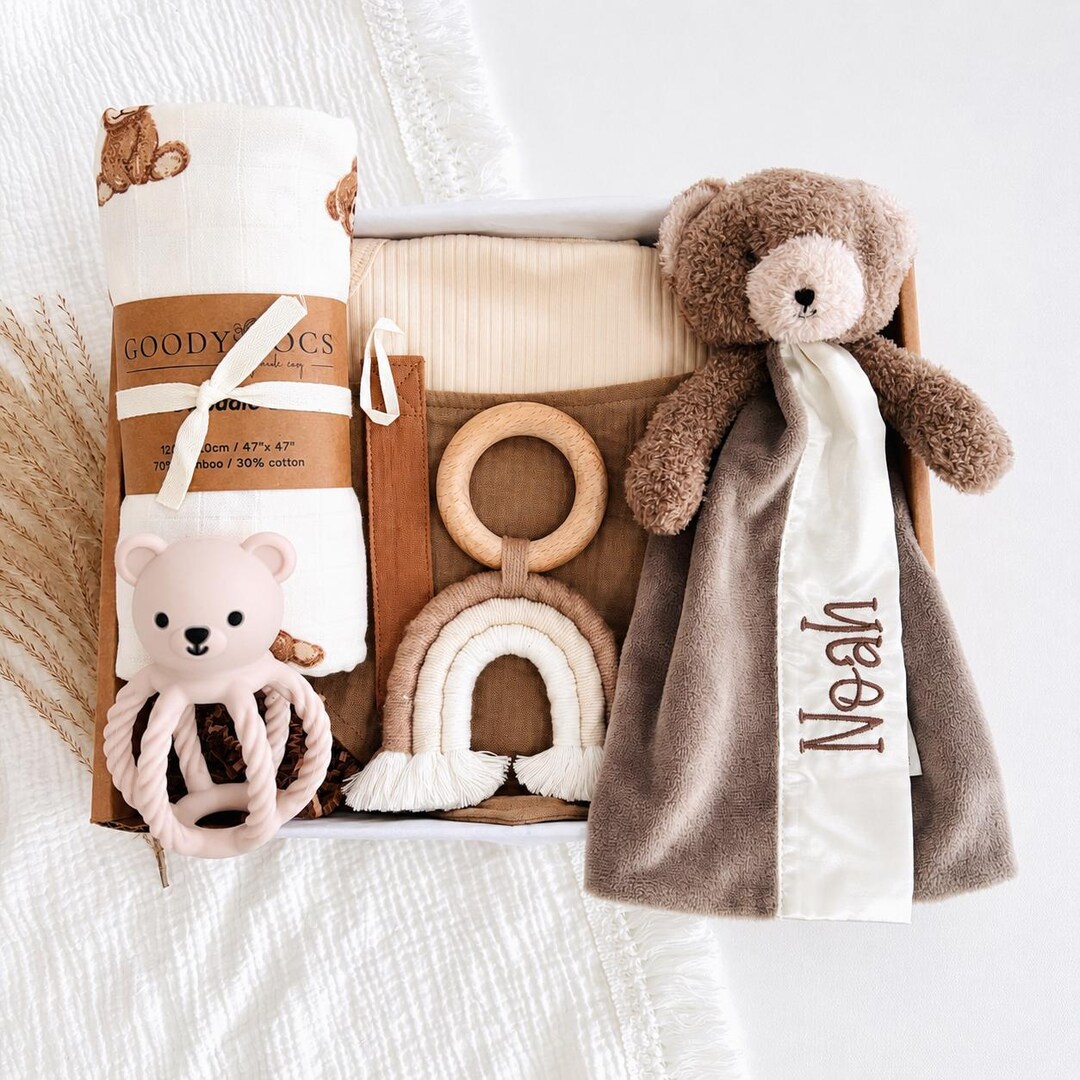 Personalized Woodland Baby Gift Box | Gender Neutral Baby Shower Gift ...