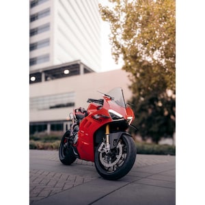 Pôster de motocicleta Ducati Panigale V4S nº 007 - Arte de parede em alta resolução - Decoração para casa - Presente perfeito - Sem IA