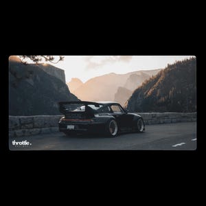 Mousepad Gamer Porsche RWB 911 #001 - Tamanhos Grande e Extra Grande - Design Automotivo Antiderrapante - Controle Preciso e Suave