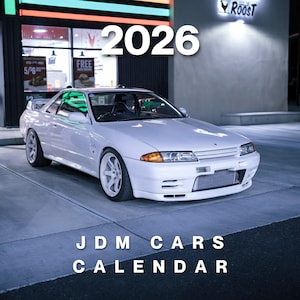 Calendario de coches 2026: Edición de coches JDM icónicos, calendario de pared de coches japoneses, regalo para amantes de los coches, decoración de garaje, arte de coches de importación - Versión 2